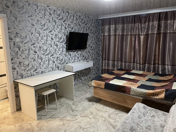 
  Сдам в аренду 1-комнатную квартиру, 31.6 м², Иркутск

. Фото 1.