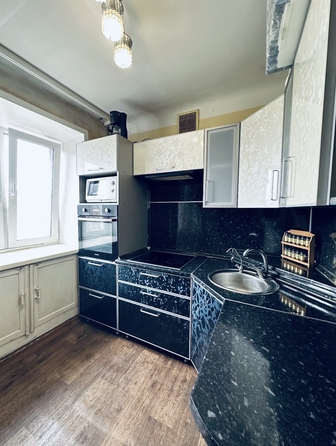 
  Продается 3-комн. квартира, 54.1 м², Просвещения ул, д. 36
. Фото 11.
