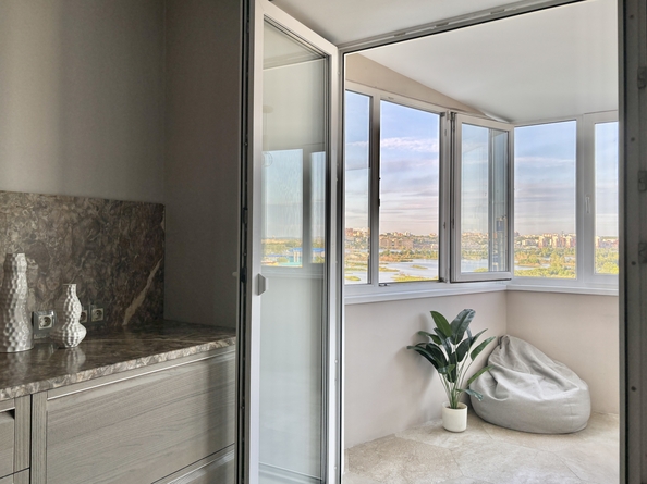 
  Продается 2-комн. квартира, 68 м², Лермонтова ул, д. 335Б
. Фото 16.
