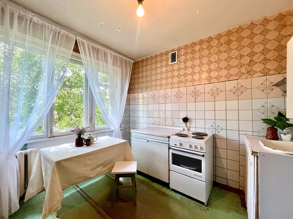 
  Продается 1-комн. квартира, 32.2 м², Баумана ул, д. 242
. Фото 7.
