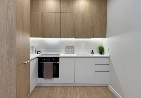 
  Продается 2-комн. квартира 40 м², в ЖК Квартал Стрижи, 3 очередь, дом 2. Фото 3.