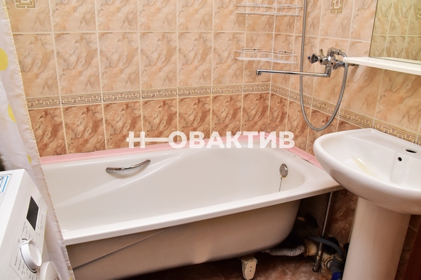 
  Продается 3-комн. квартира, 60.8 м², Победы (Центральный ж/р) б-р, д. 6
. Фото 9.