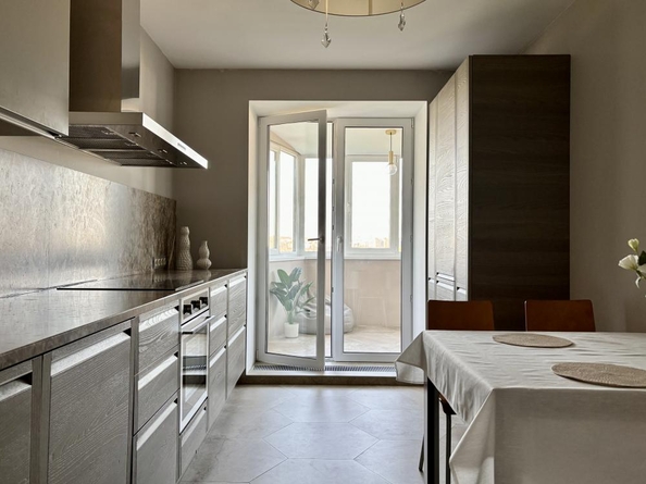 
  Продается 2-комн. квартира, 68 м², Лермонтова ул, д. 335Б
. Фото 18.