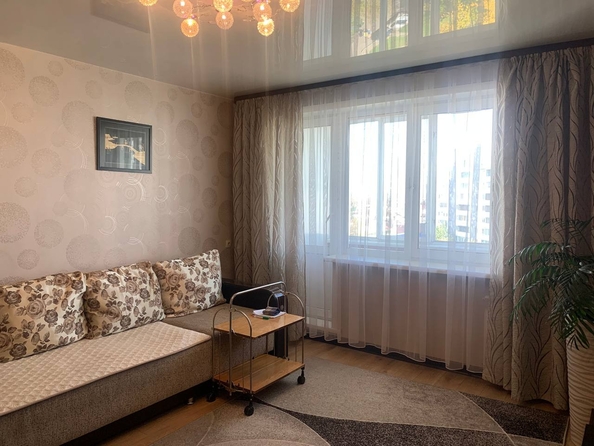 
  Продается 4-комн. квартира, 90 м², 29 мкр, д. 11
. Фото 1.