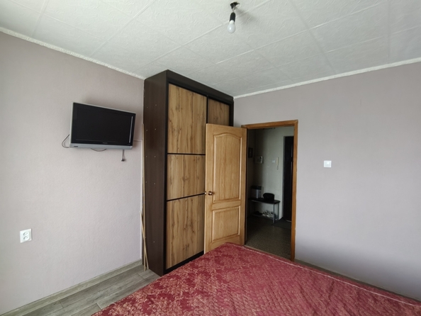 
  Продается 2-комн. квартира, 51.4 м², 7 мкр, д. 1
. Фото 2.