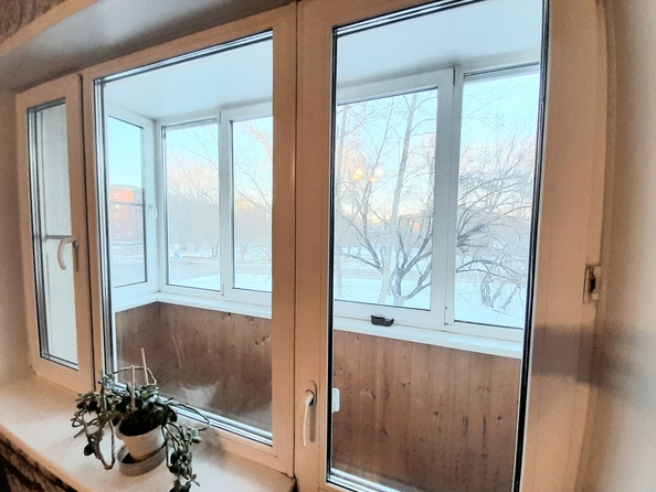 
  Продается 4-комн. квартира, 59 м², Толбухина ул, д. 64
. Фото 8.