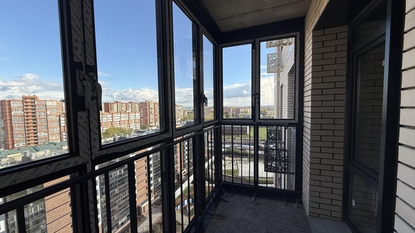 
  Продается 1-комн. квартира 44 м², в ЖК Семья, 3 очередь, б/с 6. Фото 8.