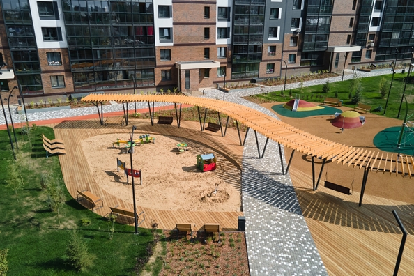 
  Продается 4-комн. квартира 111.94 м², в ЖК Семья, 3 очередь, б/с 5. Фото 3.