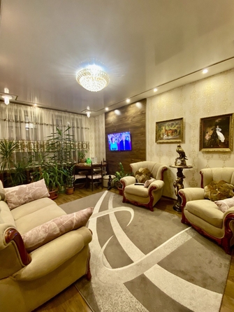 
  Продается 3-комн. квартира 77.2 м². Фото 1.