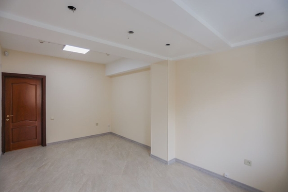 
  Сдается универсальное помещение 294.7 м². Фото 9.