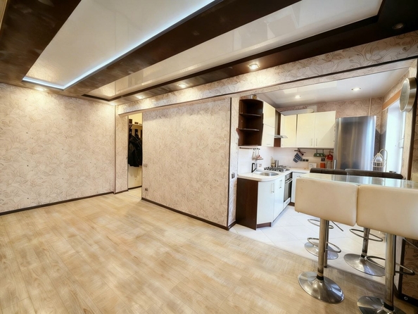 
  Продается 3-комн. квартира 58.4 м². Фото 1.