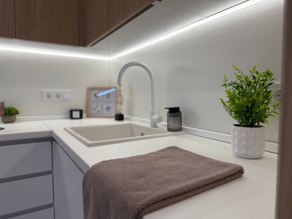
  Продается 2-комн. квартира 39.4 м², в ЖК Квартал Стрижи, 3 очередь, дом 1. Фото 3.