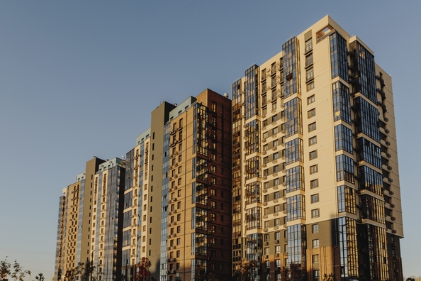 
  Продается 3-комн. квартира 64.85 м², в ЖК Сибиряков, секция 7. Фото 2.