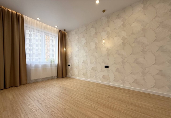 
  Продается 2-комн. квартира 42.8 м², в ЖК Квартал Стрижи, 3 очередь, дом 1. Фото 8.