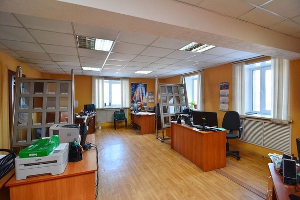 
   Продам офис, 160 м², Хлебозаводская  ул, 9к3

. Фото 3.