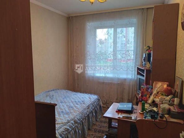 
   Продам 3-комнатную, 74 м², Юрия Двужильного ул, 32А

. Фото 2.