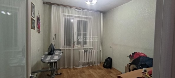 
   Продам 3-комнатную, 64.8 м², Стахановская 1-я ул, 8

. Фото 1.