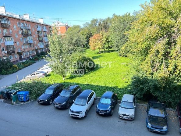 
   Продам 3-комнатную, 55 м², Красноармейская - Дзержинского тер, 124А

. Фото 5.