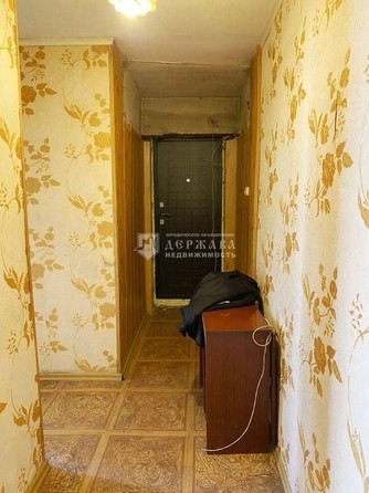 
   Продам 3-комнатную, 62 м², Юрия Смирнова пер, 8

. Фото 2.