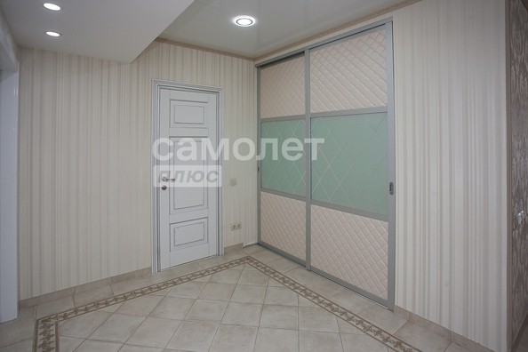 
   Продам 5-комнатную, 168.1 м², Луначарского ул, 2а

. Фото 33.