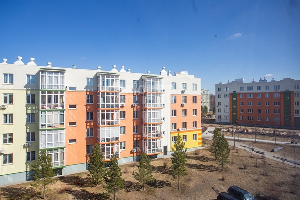 
  Продается 3-комн. квартира, 50 м², Осенний б-р, д. 13
. Фото 2.