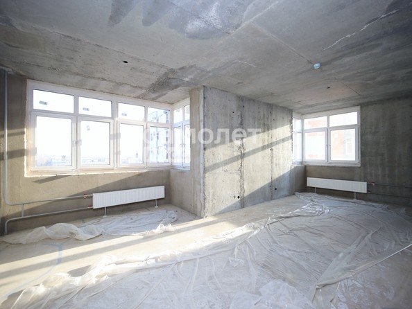 
   Продам 2-комнатную, 56.9 м², Октябрьский пр-кт, корпус Б

. Фото 10.
