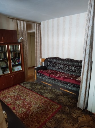 
   Продам 3-комнатную, 56.4 м², 40 лет Октября ул, 27

. Фото 3.