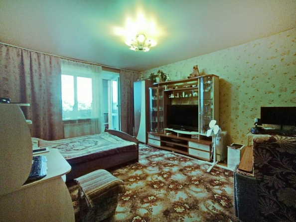 
   Продам 2-комнатную, 55.8 м², Патриотов ул, 23

. Фото 9.