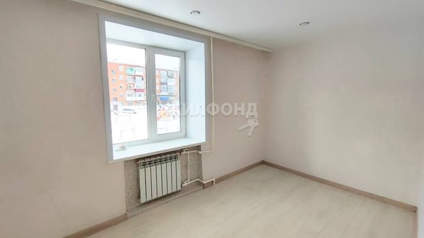 
   Продам 3-комнатную, 51.2 м², Дзержинского ул, 5

. Фото 7.