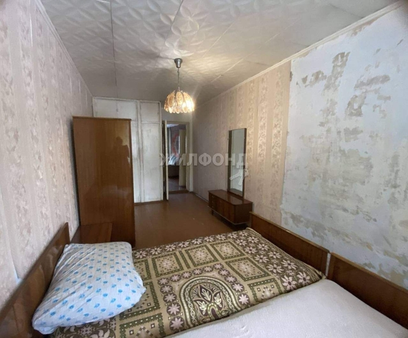 
   Продам 2-комнатную, 46 м², Орджоникидзе  ул, 52

. Фото 3.