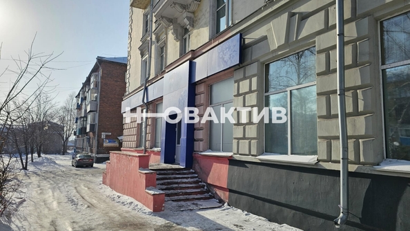 
   Продам помещение свободного назначения, 195.4 м², Ленина ул, 39

. Фото 20.