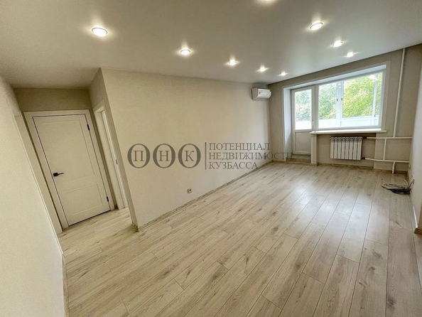 
   Продам 3-комнатную, 57 м², Красноармейская ул, 124а

. Фото 4.