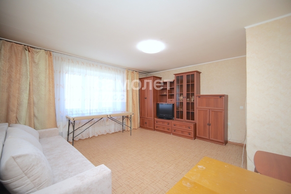 
   Продам 1-комнатную, 59 м², Юрия Двужильного ул, 24/1

. Фото 1.