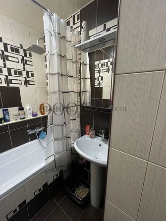 
   Продам 2-комнатную, 43 м², Космическая ул, 4вк2

. Фото 12.