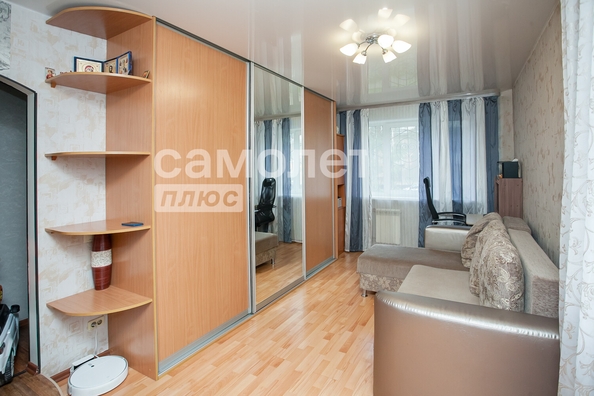 
   Продам 3-комнатную, 61.2 м², Сарыгина ул, 3

. Фото 2.