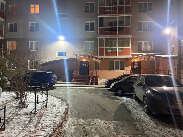 
   Продам 2-комнатную, 37.6 м², Свободы ул, 31а

. Фото 4.