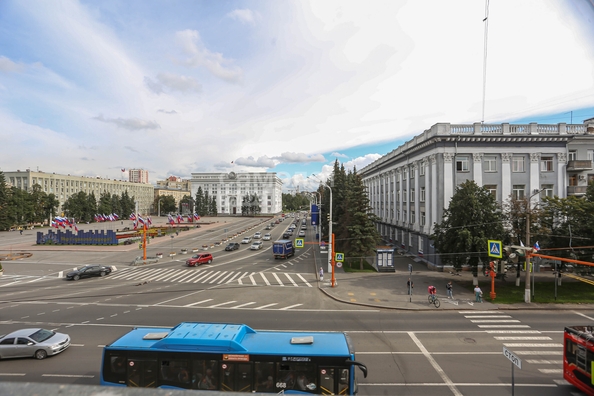 
  Продается офис, 76.9 м², 50 лет Октября ул, д. 1
. Фото 4.