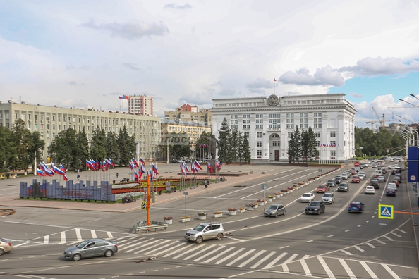 
  Продается офис, 45.9 м², 50 лет Октября ул, д. 1
. Фото 1.