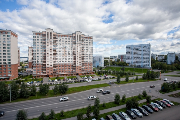 
   Продам 3-комнатную, 87.6 м², Волгоградская ул, 1

. Фото 27.