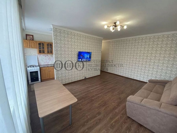 
   Продам 2-комнатную, 45 м², Рукавишникова ул, 13

. Фото 7.