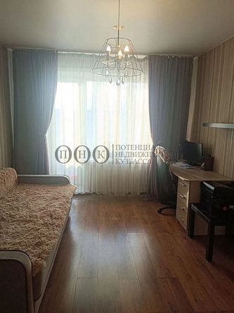 
   Продам 1-комнатную, 33 м², Октябрьский пр-кт, 20а

. Фото 8.