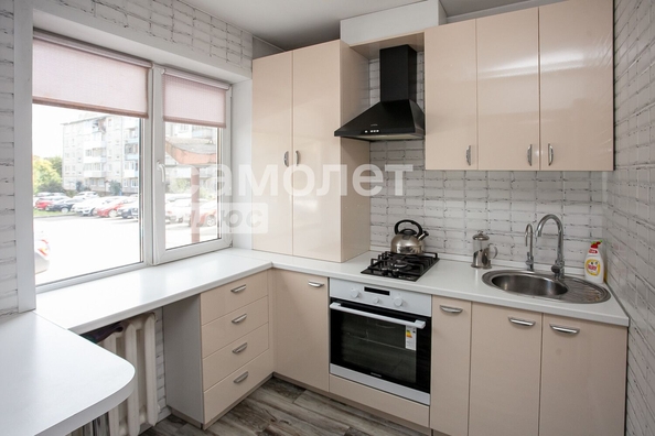 
   Продам 2-комнатную, 43.5 м², Красная горка ул, 10

. Фото 5.