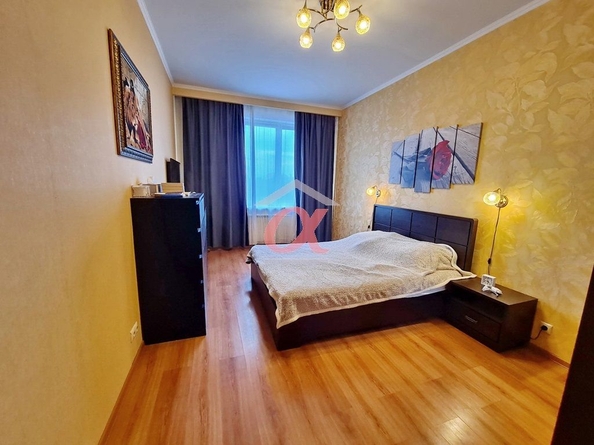 
   Продам 2-комнатную, 78.4 м², Марковцева (Аграрник) тер, 10

. Фото 2.