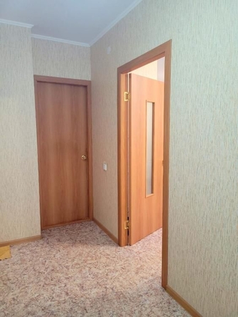 
   Продам 1-комнатную, 32.4 м², Шахтеров (Гравелит) тер, 92

. Фото 1.