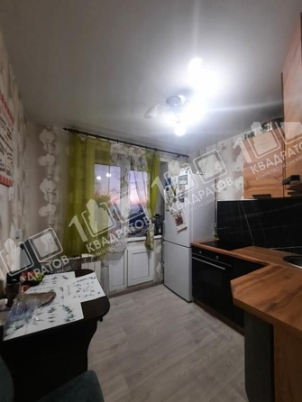 
   Продам 1-комнатную, 31.2 м², Шахтеров (Гравелит) тер, 45

. Фото 6.