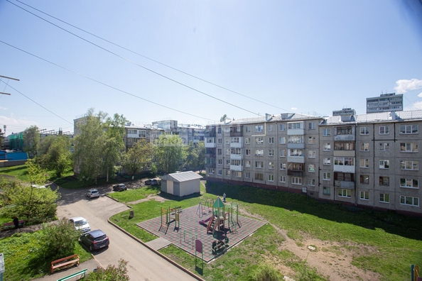 
   Продам 3-комнатную, 61.5 м², Ворошилова (Карат) тер, 11

. Фото 10.