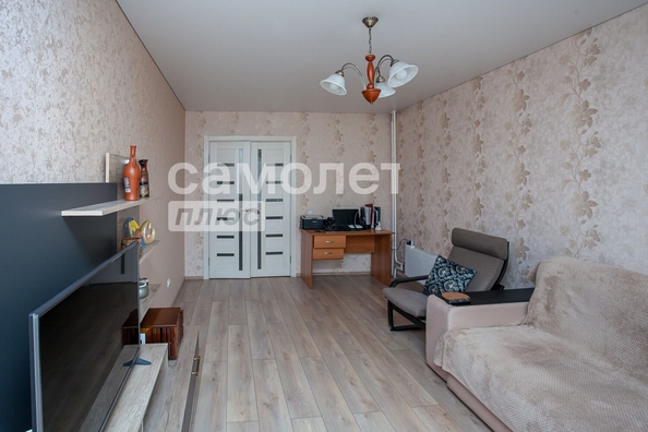 
   Продам 2-комнатную, 61.7 м², Свободы тер, 31

. Фото 5.