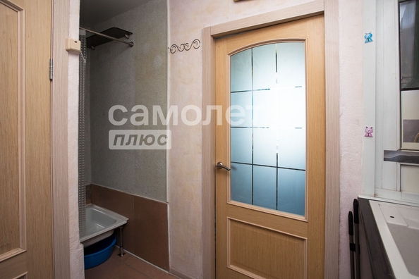 
   Продам 1-комнатную, 12.8 м², Рекордная - Рекордный тер, 2А

. Фото 1.