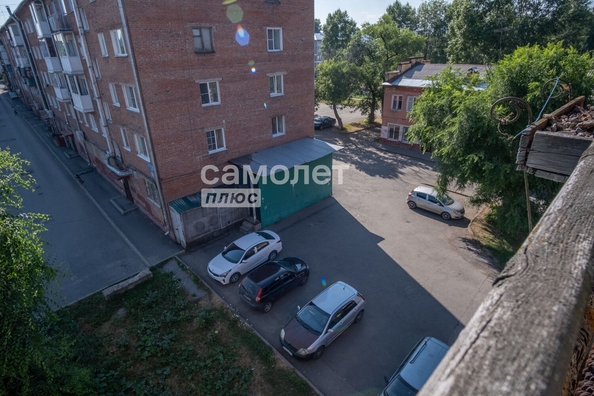 
   Продам 3-комнатную, 52 м², Инициативная (Автолюбитель-2) тер, 28А

. Фото 7.