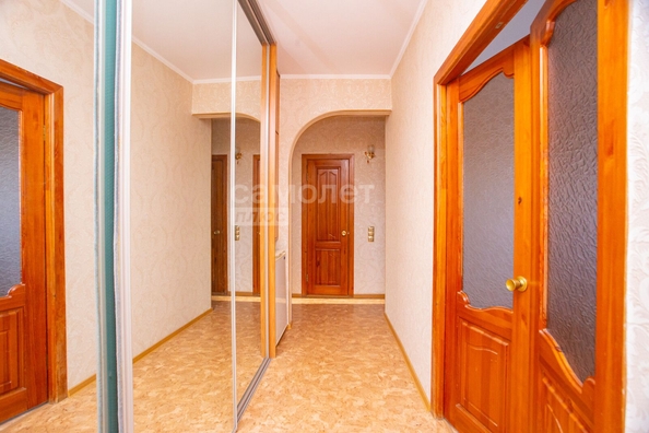 
   Продам 2-комнатную, 54.1 м², 

. Фото 2.